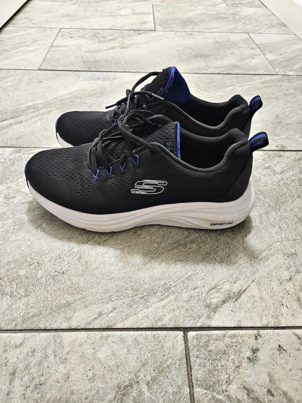 Skechers Vapor Foam - Vocko Black & Blue Sneakers